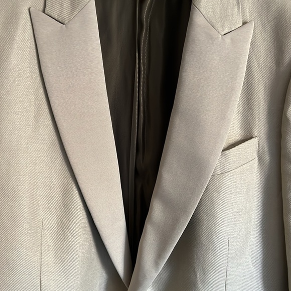Banana Republic Linen Tuxedo Jacket - Picture 2 of 7